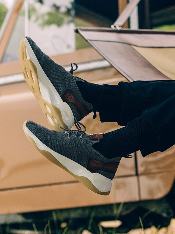 علامة بيرلوتي تضع بصمتها الخاصة على سيارة لاند روفر